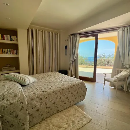 Laura بيترا ليغوري