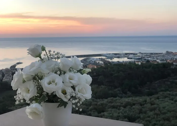 Laura Διαμέρισμα *