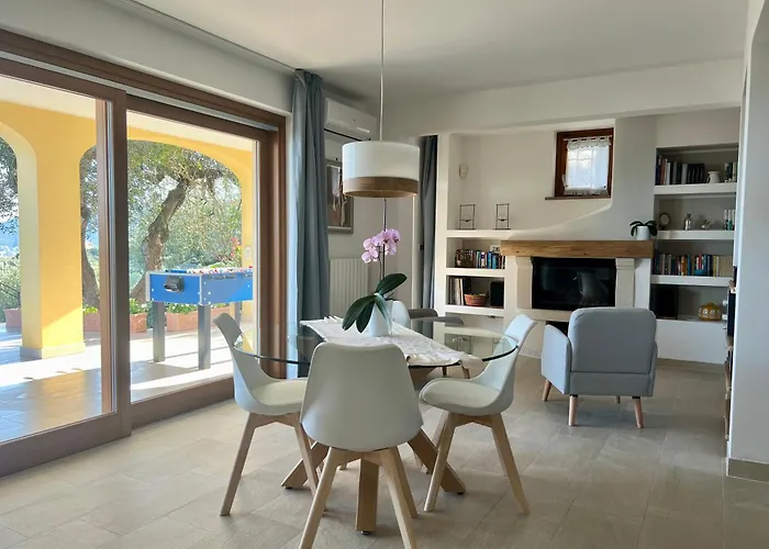 Laura * Pietra Ligure