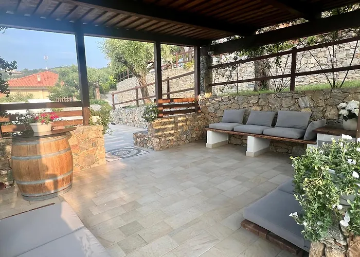 Laura Διαμέρισμα *